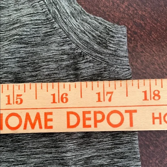 CALIA by Carrie Underwood Black Sleeveless Muscle Tee - Picture 6 of 10